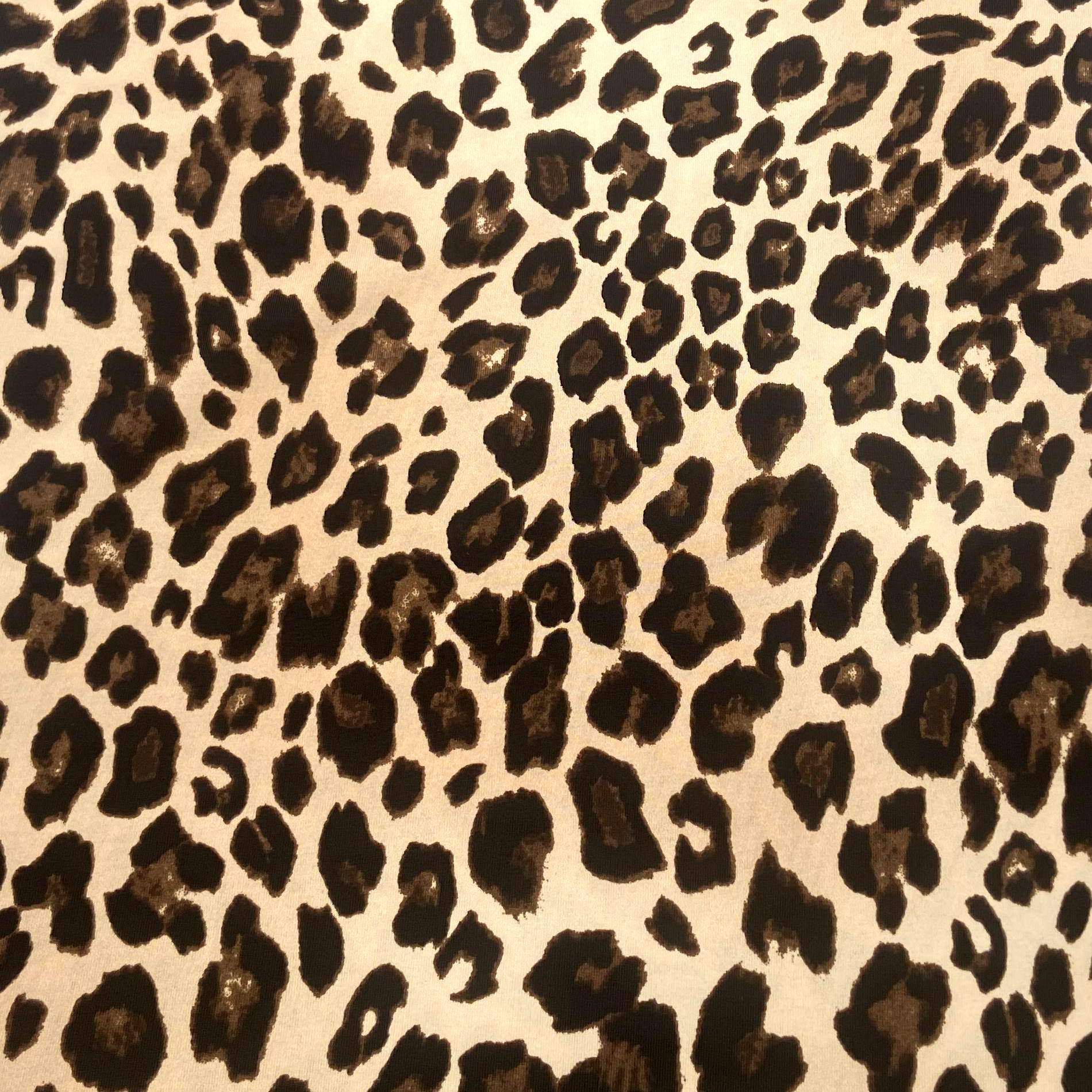 TELA DE JERSEY ÚNICA MARRÓN ESTAMPADA ANIMAL SALVAJE